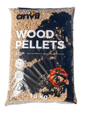 Voorkant van een zak Anvil houtpellets met het ENplus A1 logo en LT324 certificering.